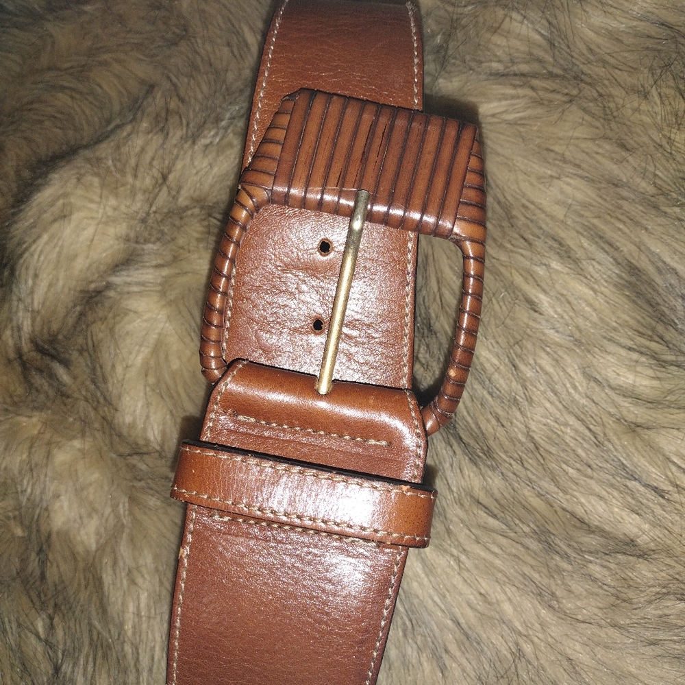 Axcess Belt - Picture 3 of 4
